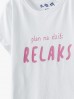 Bawełniany t-shirt dziewczęcy z napisem: Plan na dziś - Relaks