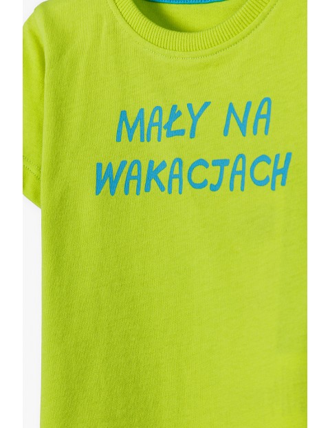 Dzianinowy T-shirt z napisem - Mały na wakacjach