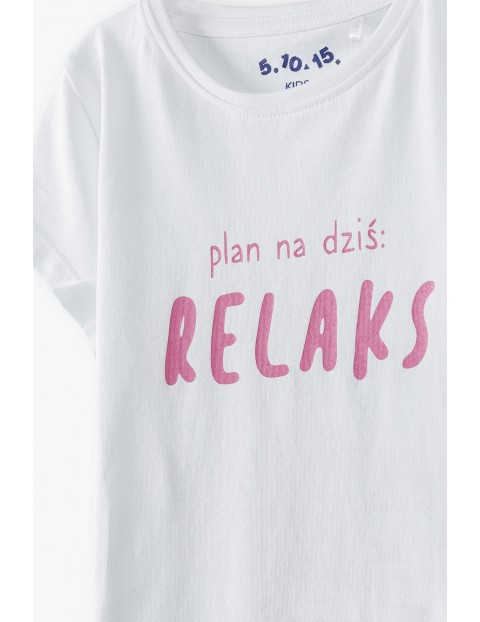 Bawełniany t-shirt dziewczęcy z napisem: Plan na dziś - Relaks